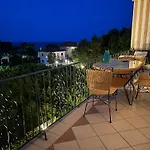 Tatil Evi La Casa Tzortzina *