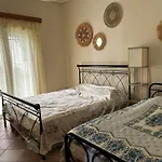 La Casa Tzortzina *