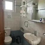 La Casa Tzortzina Tatil Evi Kókkinon Nerón