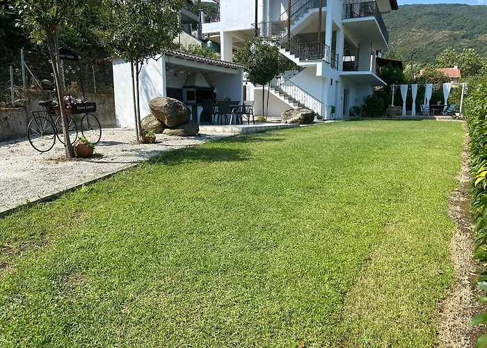 度假居 La Casa Tzortzina