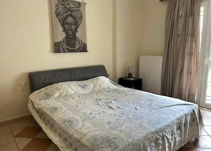 La Casa Tzortzina Kókkinon Nerón