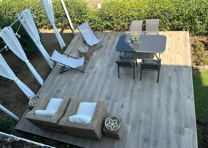 La Casa Tzortzina Case de vacanță Kókkinon Nerón